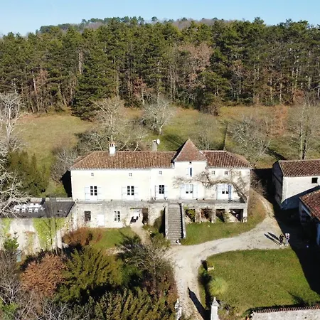 招待所 L&m, Domaine De L'ameillee